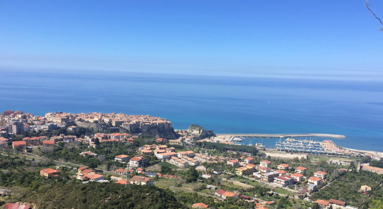 TAXI TROPEA