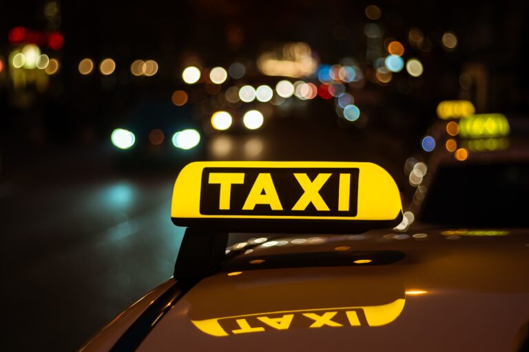 taxi notturno
